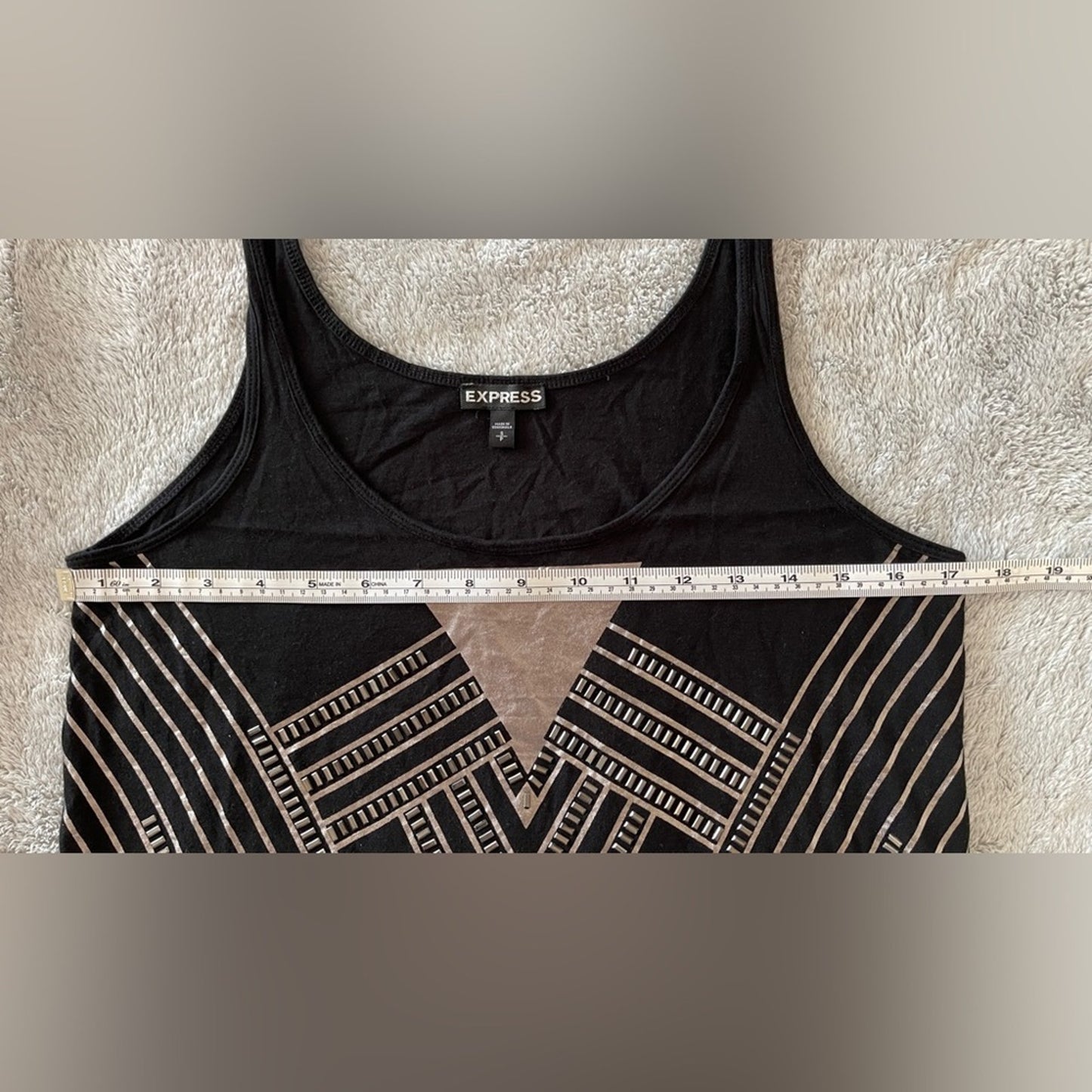 Express Sleeveless Top Black Scoop Neck with Abstract Design