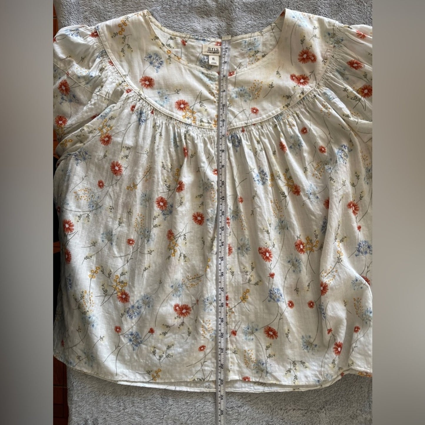 a.n.a Boxy Floral Top