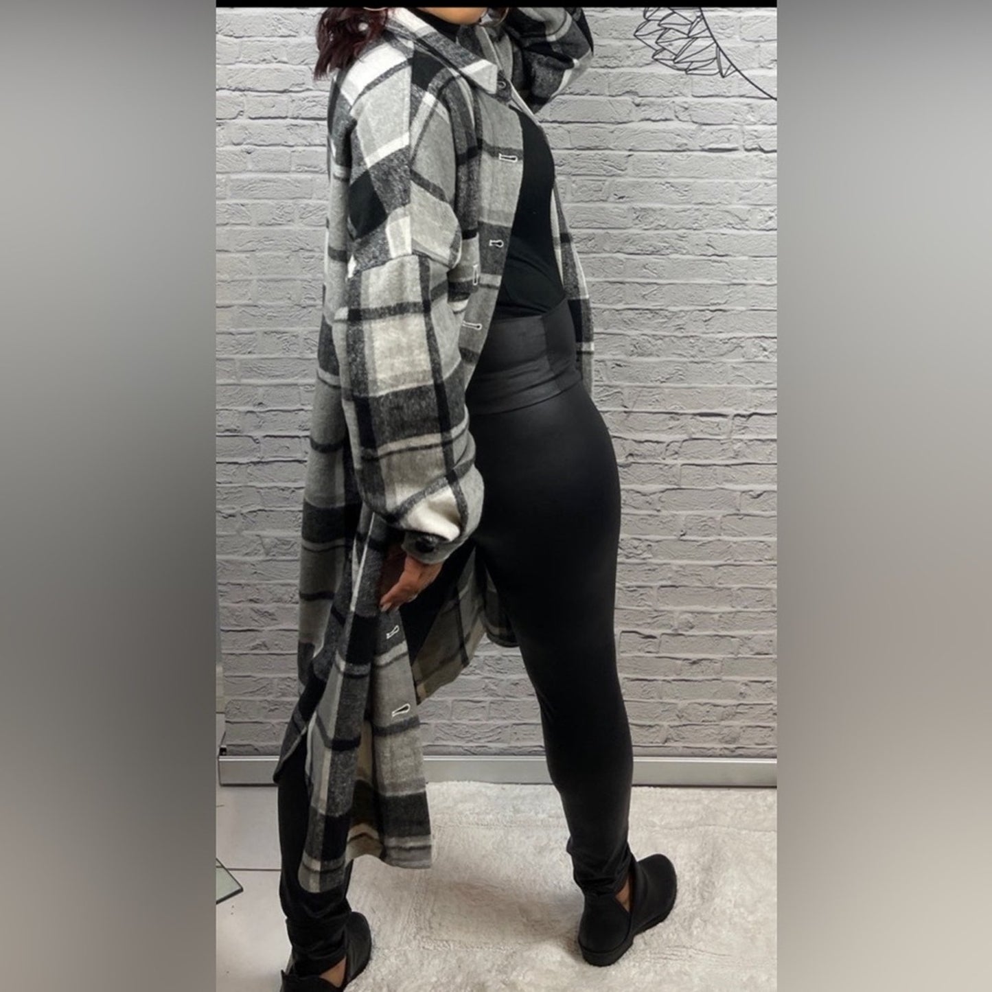 Unishe Plaid Black Shacket