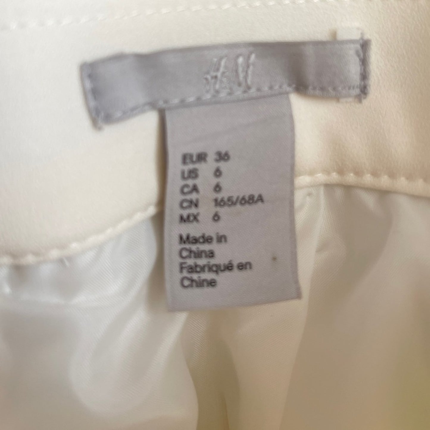 H&M Ivory Pencil Skirt