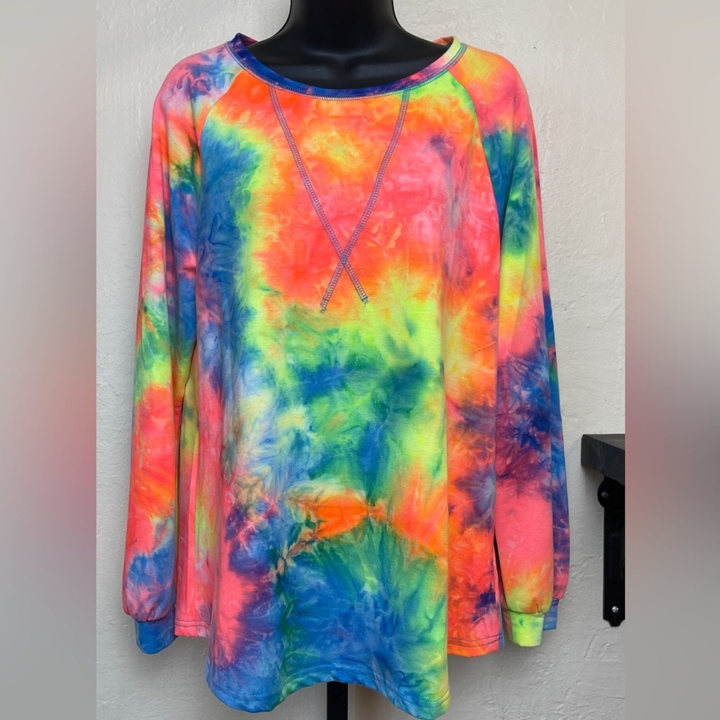 Cross Print Tie Dye Sweatshirt