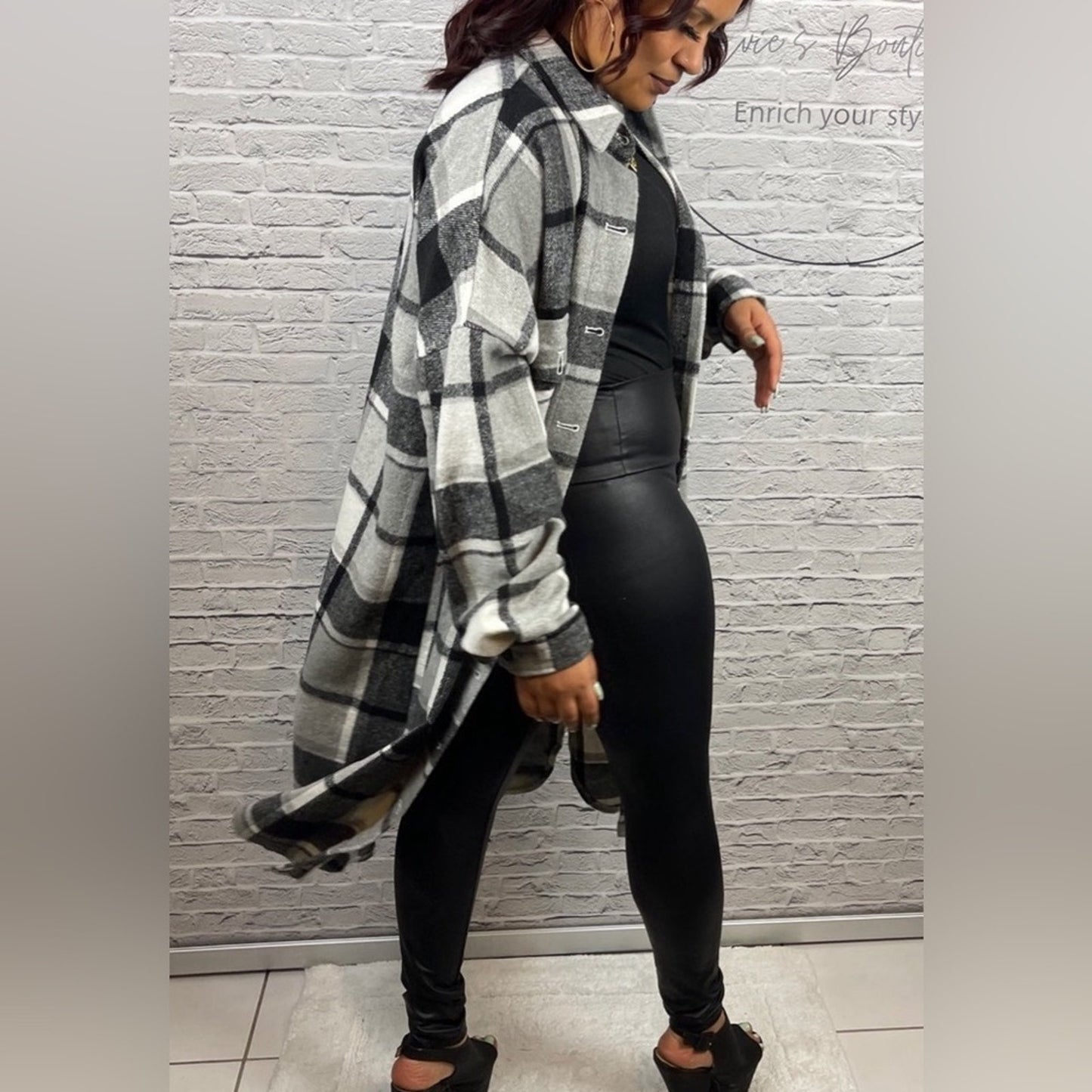 Unishe Plaid Black Shacket