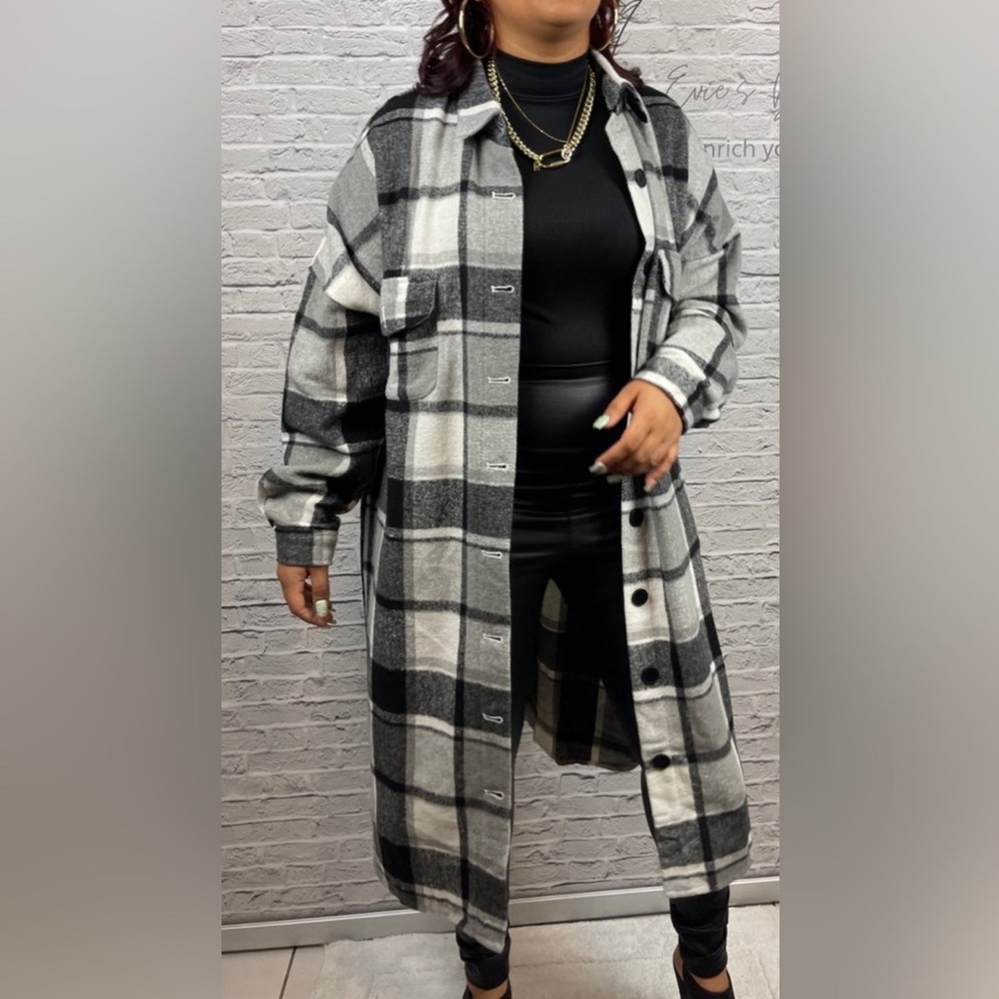 Unishe Plaid Black Shacket