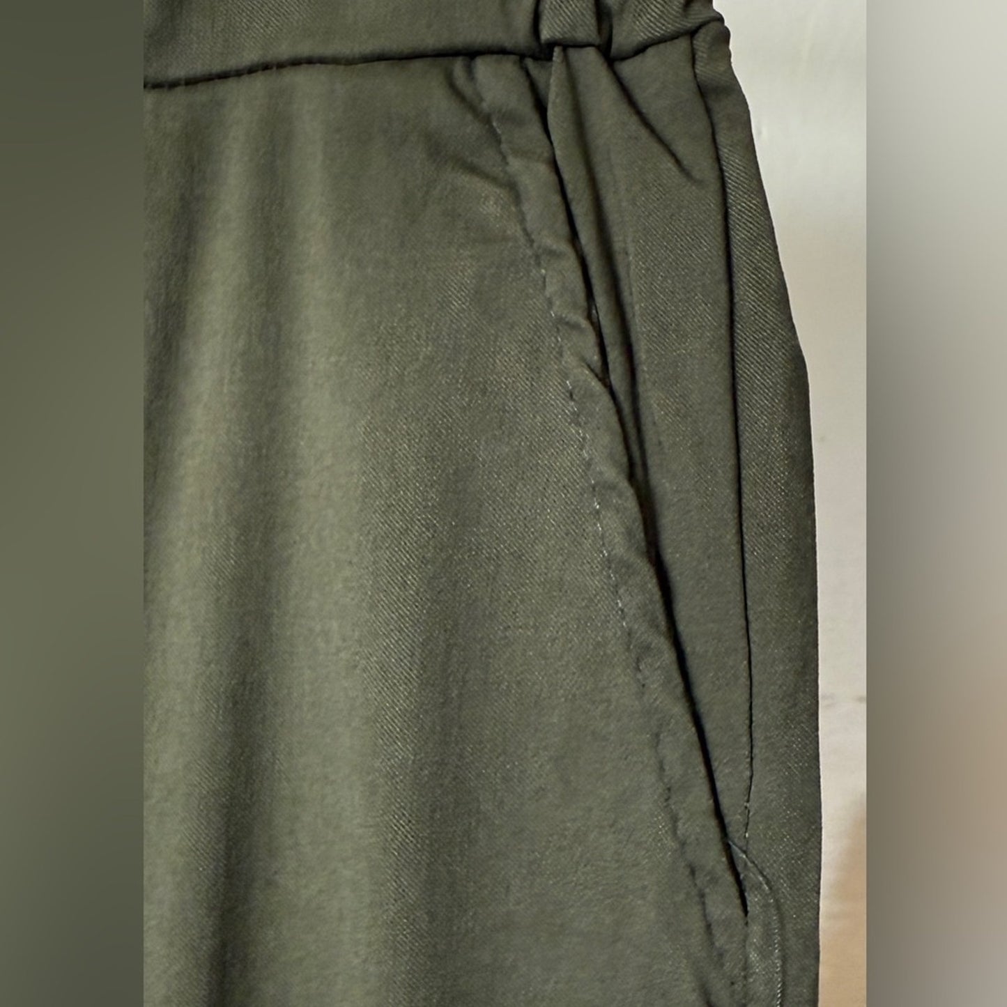 High Waisted Elastic Waist Trousers
