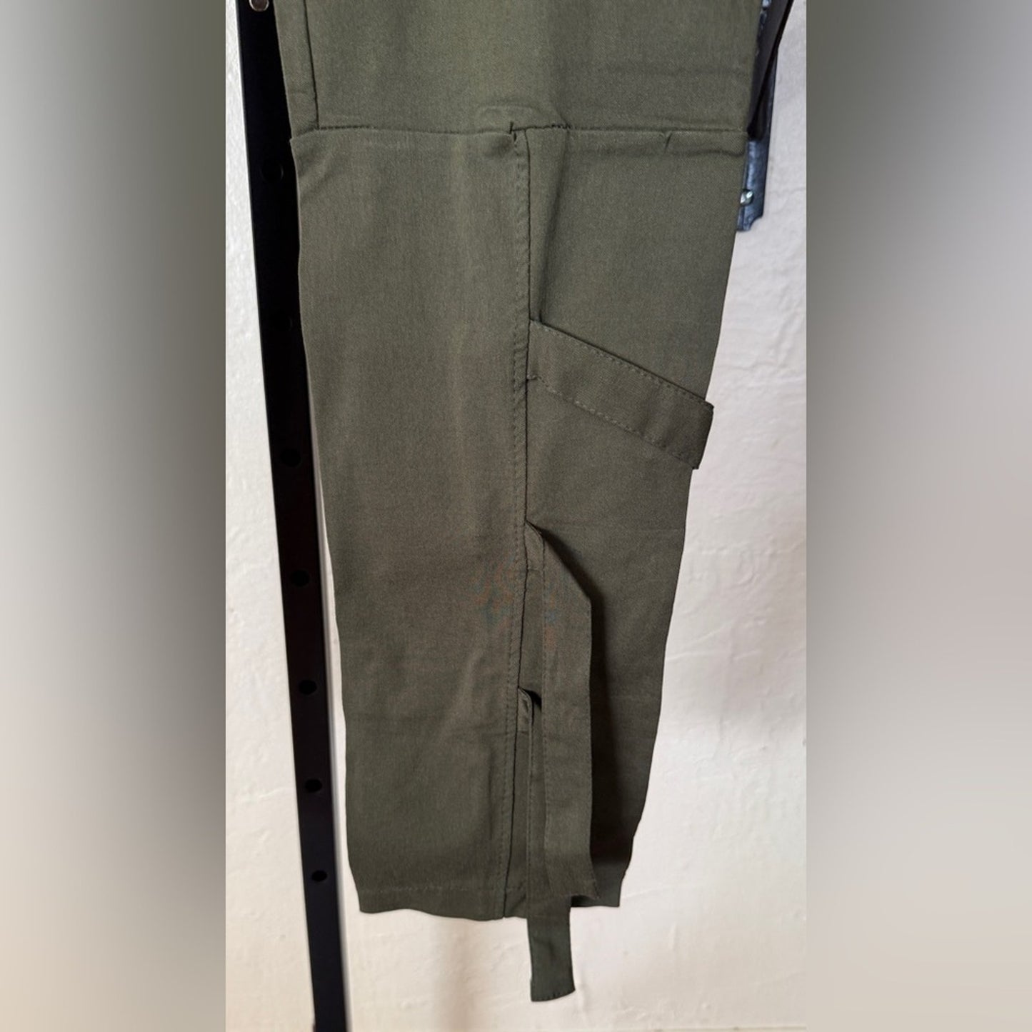 High Waisted Elastic Waist Trousers