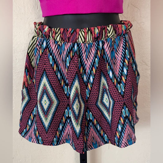 Tyche Printed Elastic Waist Shorts