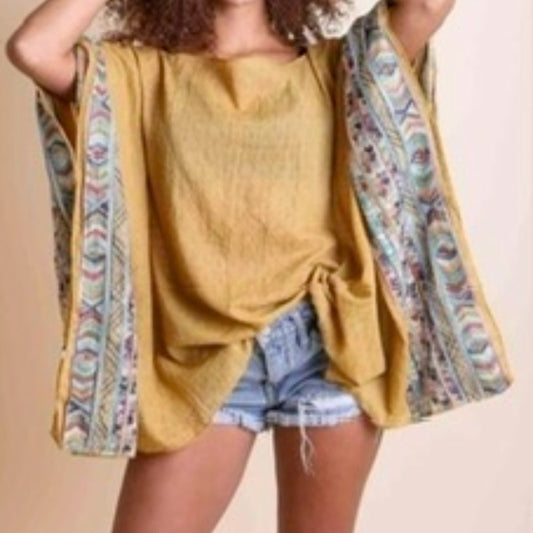 Geometric Embroidered Sleeve Kimono